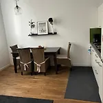 Tolle Zentrale Stadtwohnung In Berlin-weissensee-prenzlauer Berg Berlim
