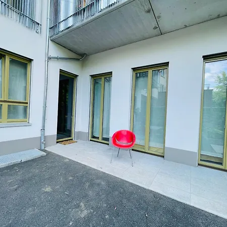 Tolle Zentrale Stadtwohnung In Berlin-weissensee-prenzlauer Berg