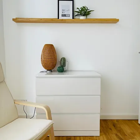 Tolle Zentrale Stadtwohnung In Berlin-weissensee-prenzlauer Berg Apartment Berlin