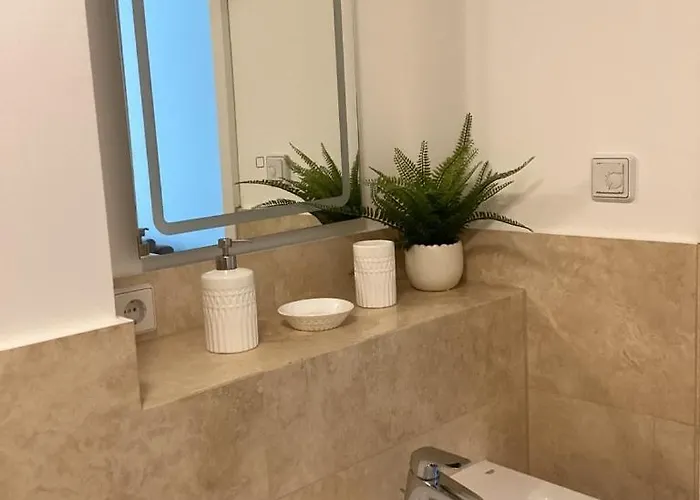 Lägenhet Tolle Zentrale Stadtwohnung In Berlin-weissensee-prenzlauer Berg Berlin